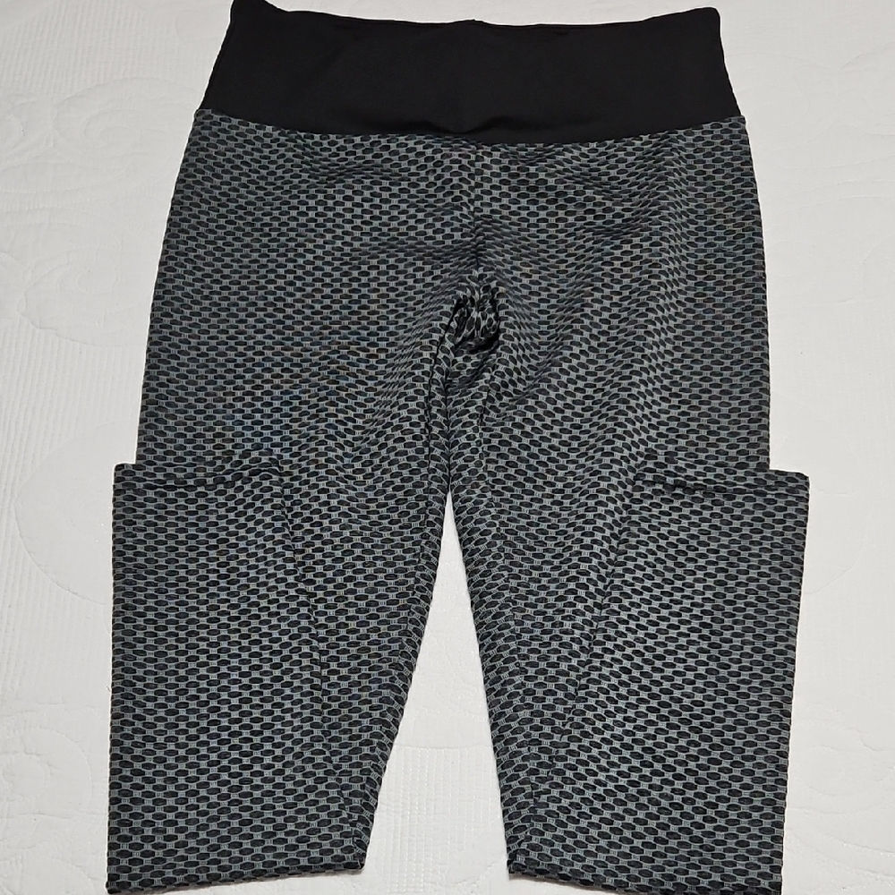 Kimberly C. Leggings